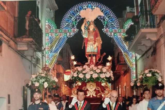 La storia della festa di San Michele: il patrono "diverso" celebrato nel rione Palese di Bari